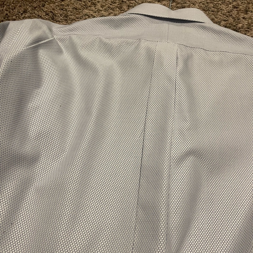 Men’s Dress Shirt